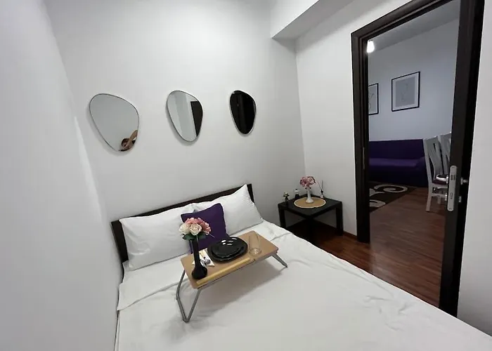 Cara 5 Min Walk To The Train Station 아파트 *