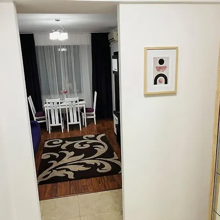 Cara 5 Min Walk To The Train Station Apartmán Constanţa